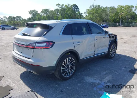 2019 Lincoln Nautilus Reserve z USA, uszkodzony, nr VIN 2LMPJ6L99KBL36336